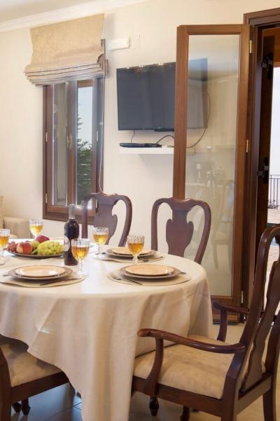 Villa Anesis Int 10